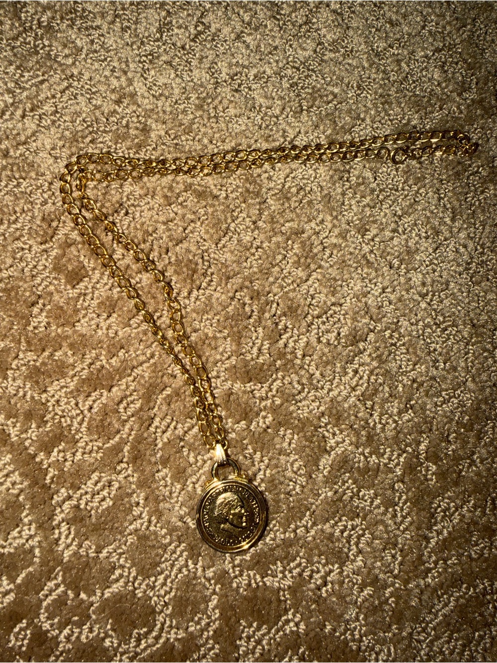 RARE Vintage Paolo Gucci Pendant Necklace - Picture 10 of 10
